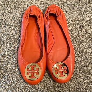 Tory Burch orange leather flats 10.5M